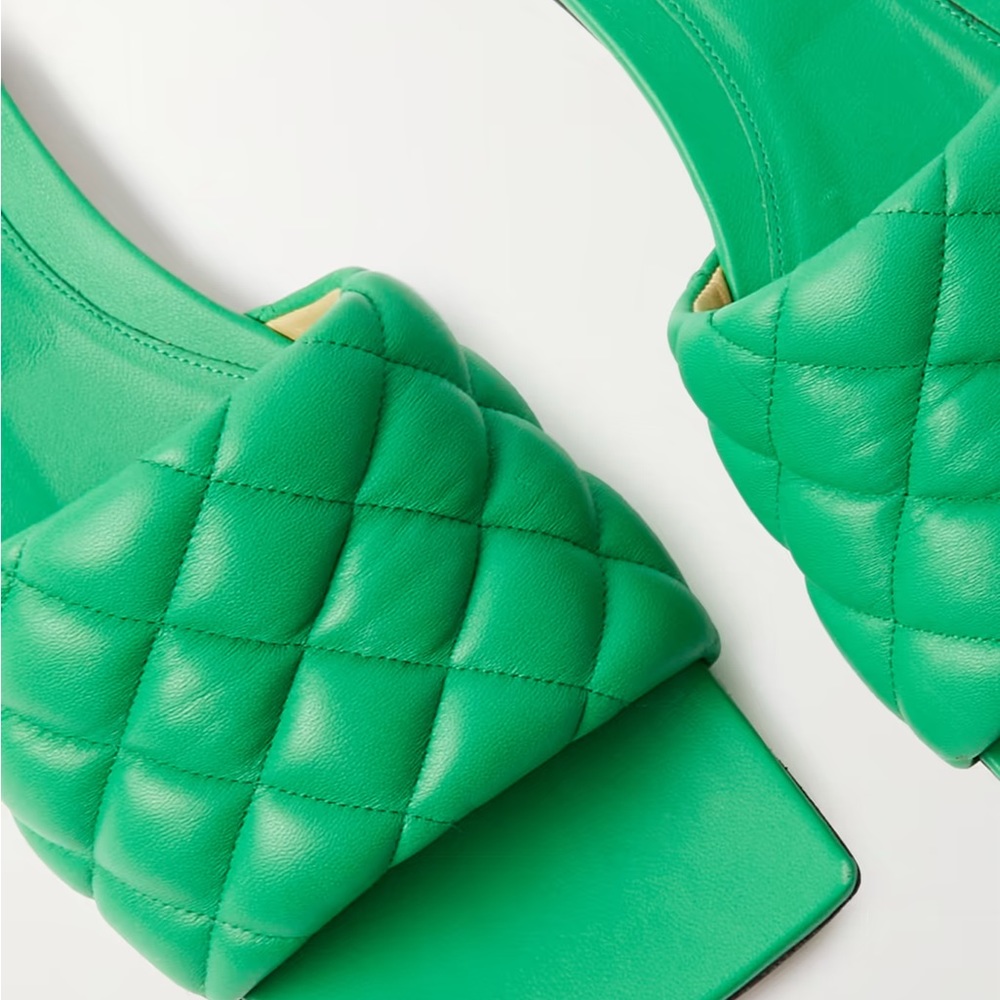Bottega Veneta Quilted Leather Slides - Picture 2 of 3